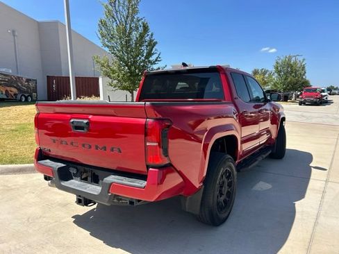 Used 2024 Toyota Tacoma SR5 AWD/4WD image 6