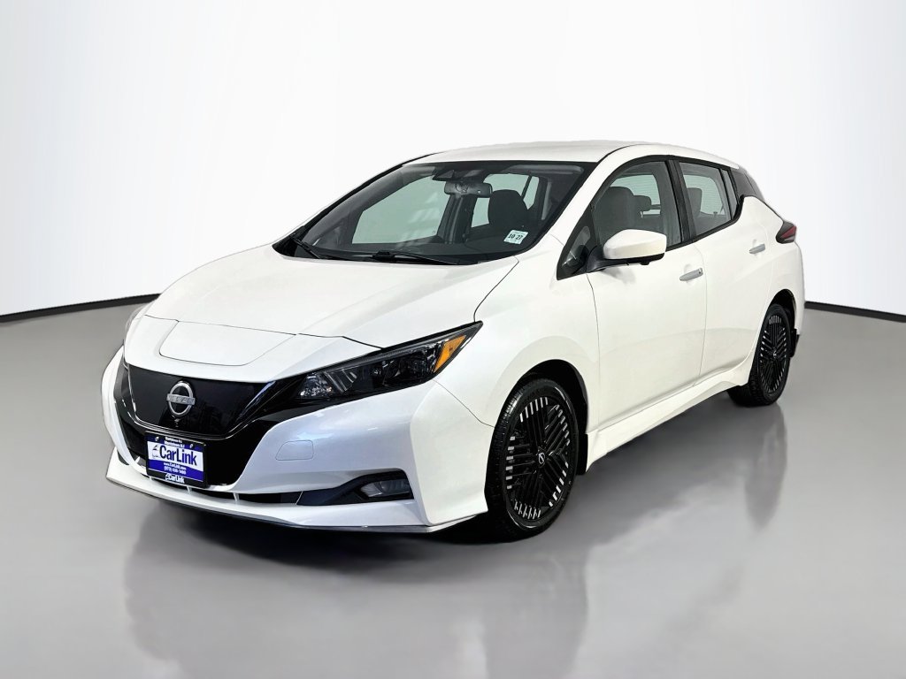 Used 2023 Nissan Leaf SV Plus FWD image 3