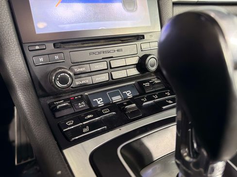 Used 2017 Porsche 718 Boxster S RWD image 29