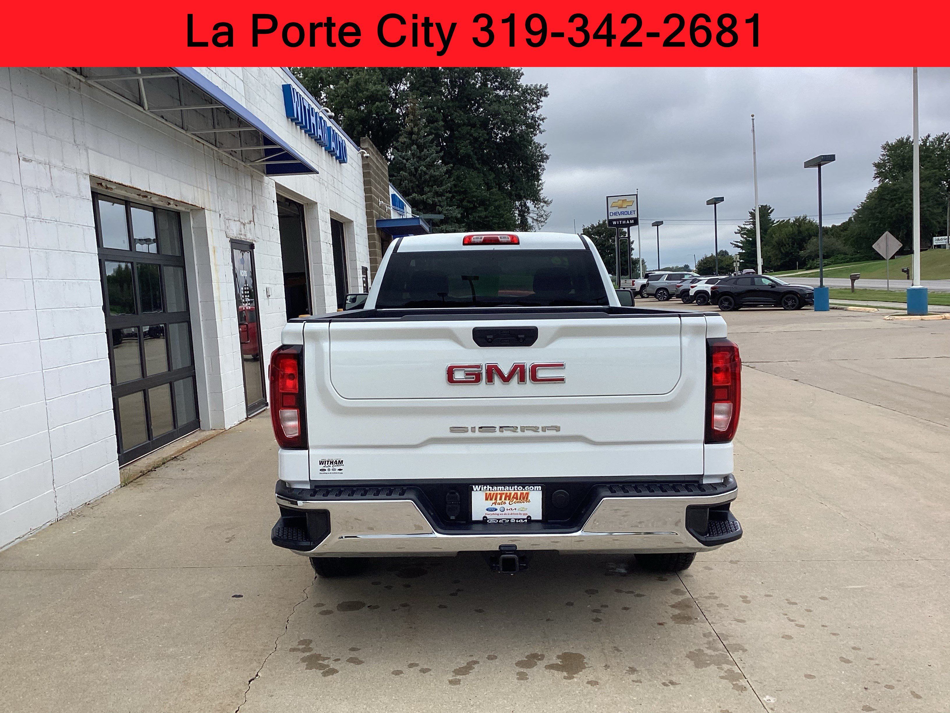 Used 2026 GMC Sierra 1500 Pro w/ Pro Value Package AWD/4WD image 3