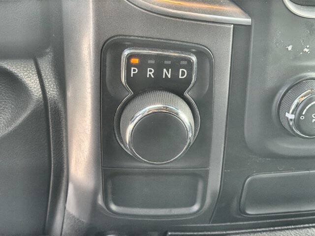 Used 2024 RAM 1500 Classic SLT RWD image 15
