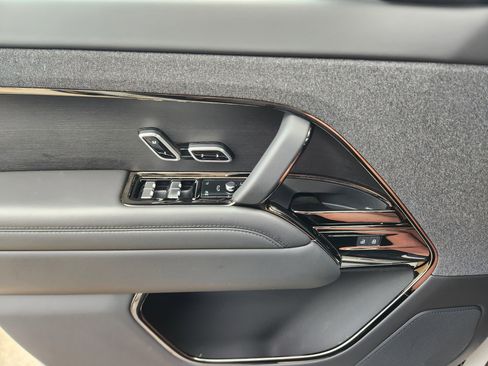 Certified 2025 Land Rover Range Rover Sport Dynamic SE image 22