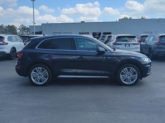 Used 2019 Audi Q5 2.0T Premium Plus w/ Premium Plus Package video 4