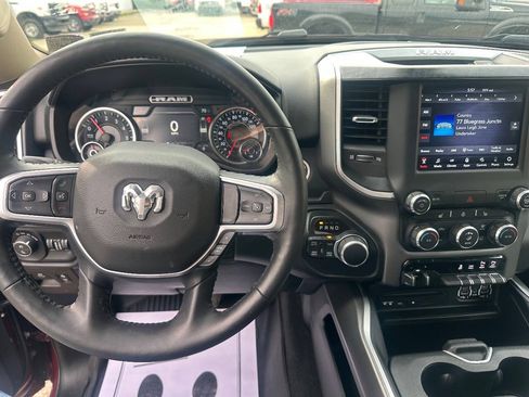 Used 2019 RAM 1500 Big Horn AWD/4WD image 16