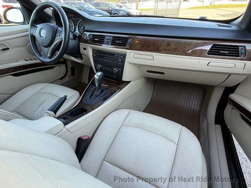 Used 2008 BMW 328i Convertible RWD image 16