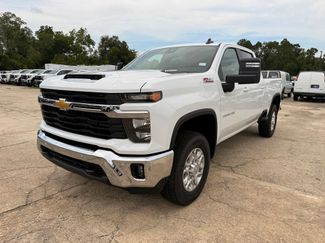New 2026 Chevrolet Silverado 2500 LT w/ Safety Package AWD/4WD video 1