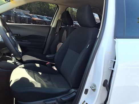 Used 2024 Nissan Kicks S FWD image 12