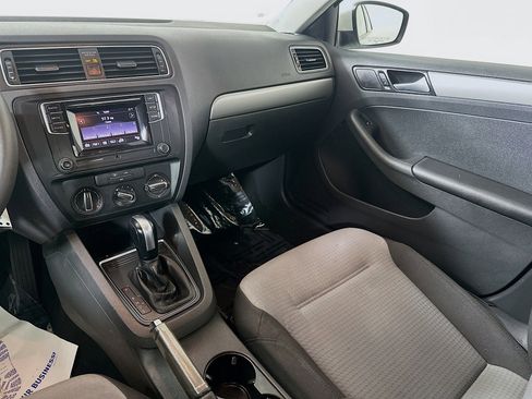 Used 2018 Volkswagen Jetta S image 21