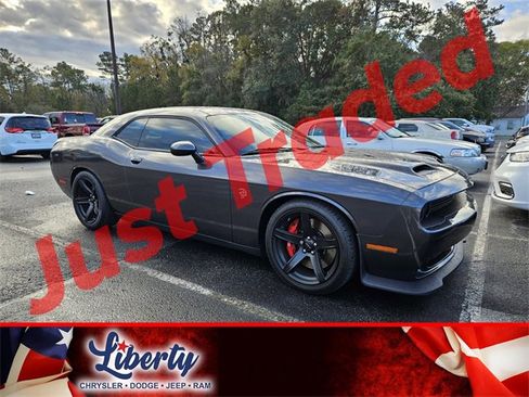 Used 2019 Dodge Challenger SRT Hellcat w/ Plus Package image 1