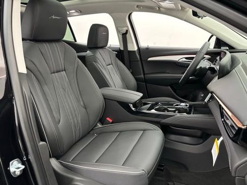 New 2026 Buick Envision Avenir image 37