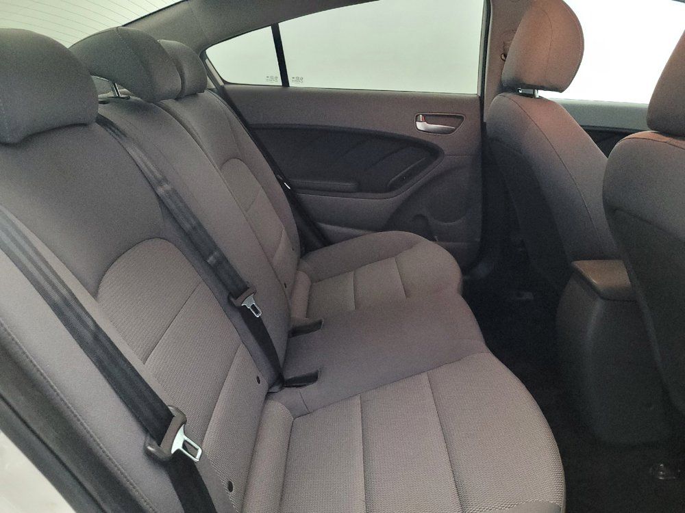 Used 2018 Kia Forte LX FWD image 19