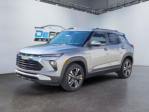Used 2026 Chevrolet TrailBlazer LT FWD image 7