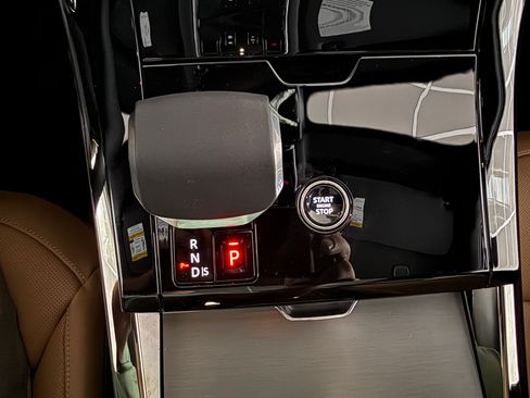 New 2026 Land Rover Range Rover Sport Dynamic SE AWD/4WD image 18