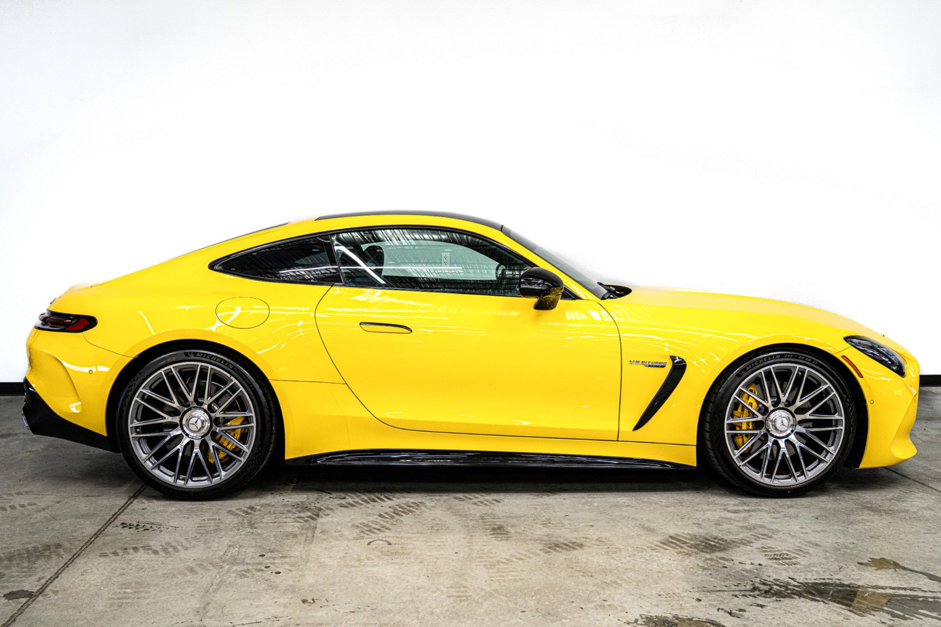 Used 2024 Mercedes-Benz AMG GT 63 image 38
