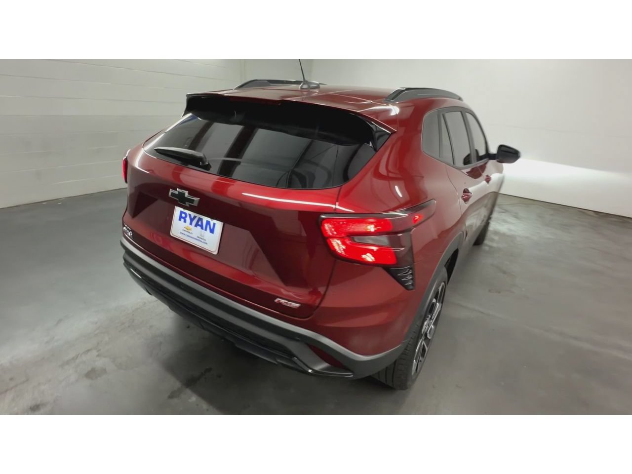 Certified 2025 Chevrolet Trax RS w/ Sunroof Package FWD image 8