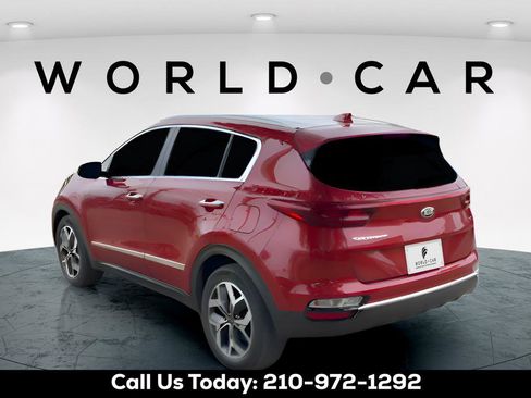 Used 2021 Kia Sportage EX FWD image 10