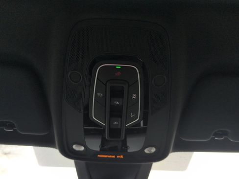 New 2026 Audi Q8 Prestige image 7