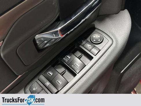 Used 2014 RAM 1500 Big Horn image 29