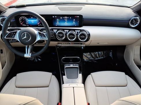 Certified 2026 Mercedes-Benz CLA 250 image 4