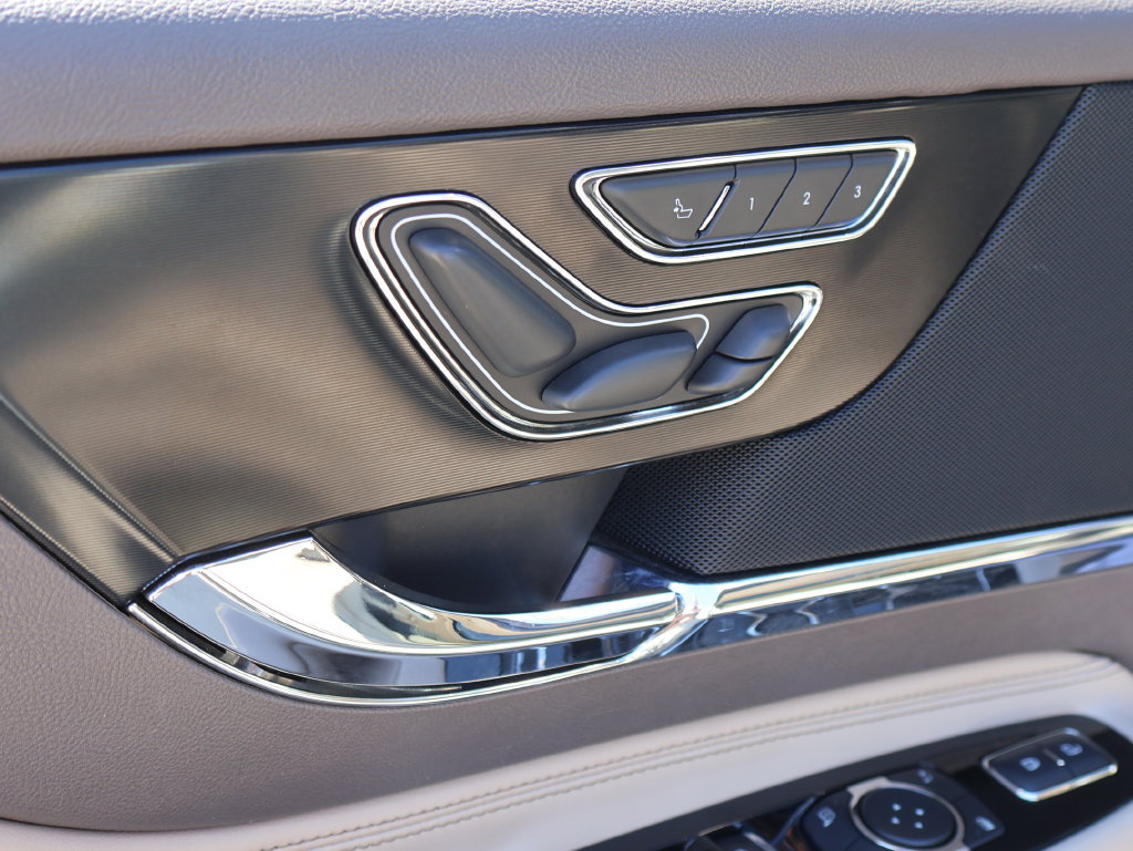 Used 2021 Lincoln Corsair Reserve AWD/4WD image 23