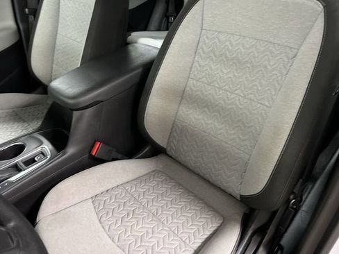 Certified 2023 Chevrolet Equinox LS image 18