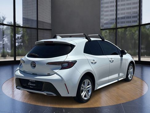 Used 2021 Toyota Corolla SE w/ Carpet Mat Package (TMS) FWD image 3