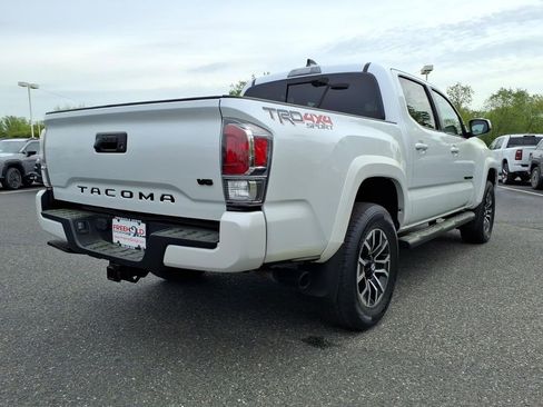 Used 2023 Toyota Tacoma TRD Sport w/ Black Out Package (TMS) AWD/4WD image 18