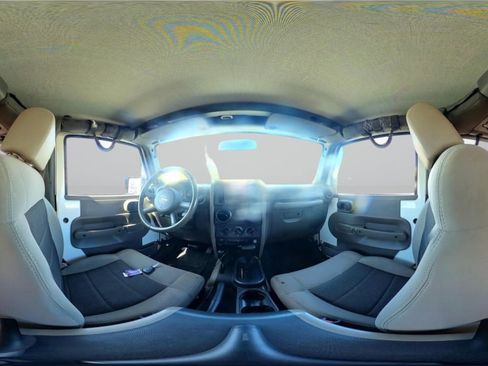 Used 2009 Jeep Wrangler X image 33