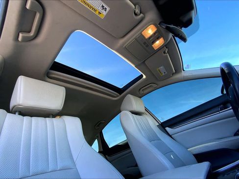 Used 2018 Honda Accord EX-L image 12