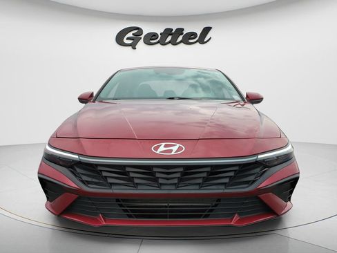 Certified 2024 Hyundai Elantra SEL FWD image 3