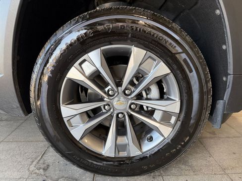 Used 2025 Chevrolet Equinox LT image 29