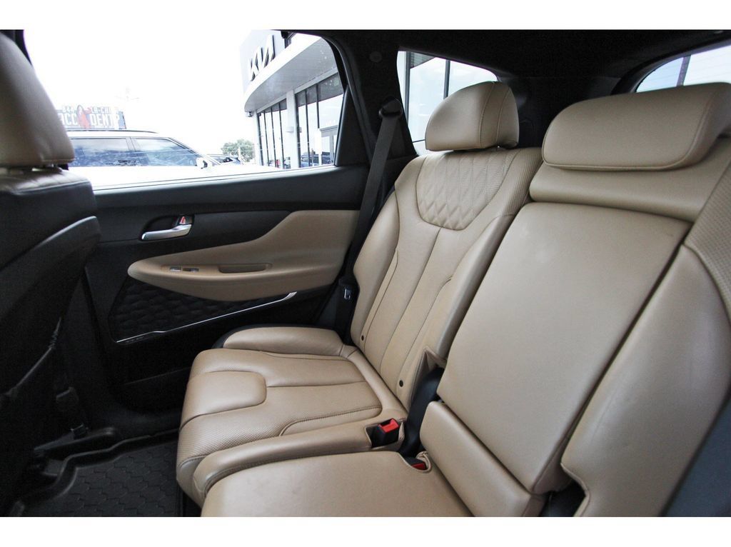 Used 2023 Hyundai Santa Fe Calligraphy FWD image 12