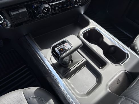 New 2026 Chevrolet Silverado 1500 LTZ w/ Technology Package AWD/4WD image 27