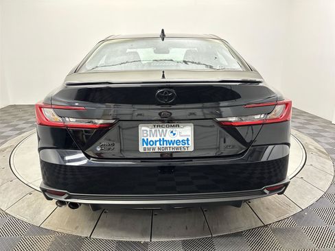 Used 2025 Toyota Camry SE w/ Multimedia Upgrade Package AWD/4WD image 15