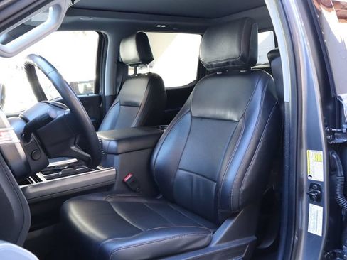Used 2024 Ford F250 Lariat w/ Lariat Ultimate Package AWD/4WD image 23