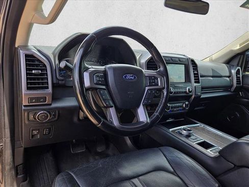 Used 2019 Ford Expedition Platinum RWD image 10