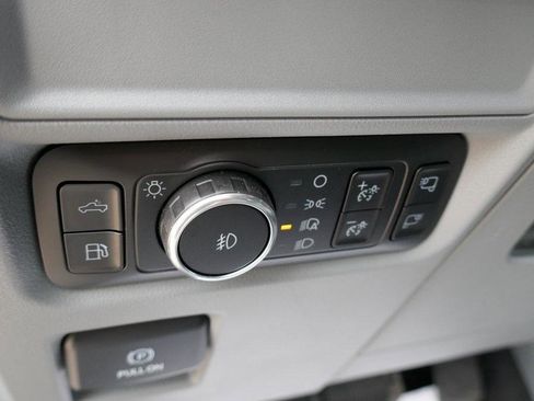 New 2025 Ford F150 XLT w/ Equipment Group 302A MID image 17