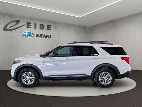 Used 2021 Ford Explorer XLT w/ Equipment Group 202A image 8