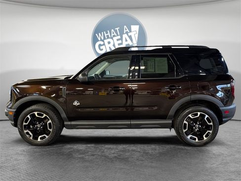 Used 2021 Ford Bronco Sport Outer Banks w/ Outer Banks Package image 7