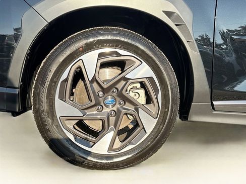 Certified 2025 Subaru Crosstrek 2.5i Limited w/ Crosstrek Mirror Package image 43