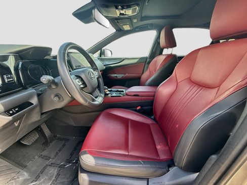 Used 2024 Lexus NX 250 FWD w/ Cold Area Package image 19