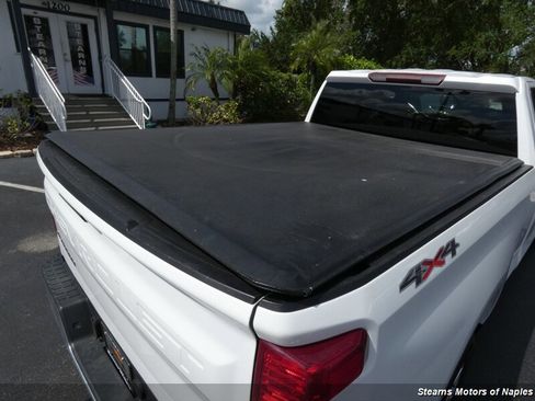 Used 2020 Chevrolet Silverado 1500 LT w/ Trailering Package AWD/4WD image 12