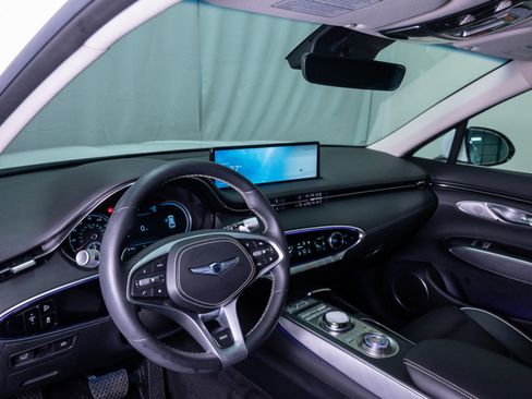 Used 2024 Genesis Electrified GV70 AWD/4WD image 21
