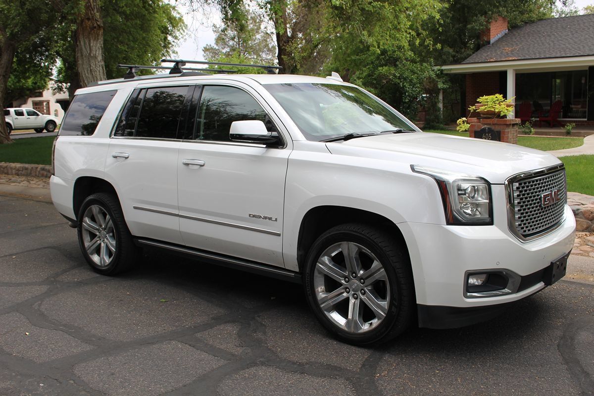 Used 2017 GMC Yukon Denali w/ Open Road Package AWD/4WD image 46