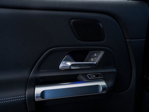 Used 2023 Mercedes-Benz EQB 350 4MATIC SUV w/ Exclusive Package image 54