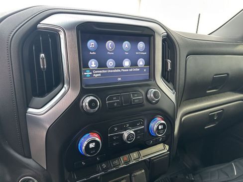 Used 2023 GMC Sierra 2500 SLE w/ SLE Convenience Package image 17