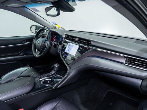 Used 2018 Toyota Camry XSE w/ Driver Assist Package FWD image 18