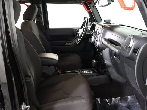 Used 2017 Jeep Wrangler Unlimited Sport w/ Quick Order Package 24S image 21