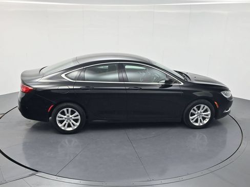 Used 2015 Chrysler 200 Limited FWD image 38