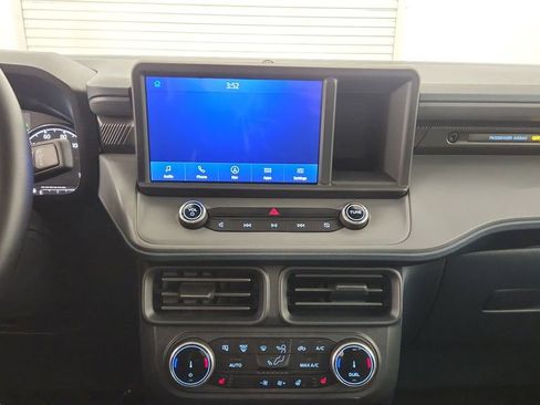 Used 2024 Ford Maverick Lariat w/ Black Appearance Package image 4